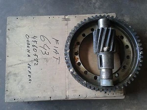 Coppia Conica Fiat 643 14/57 15 fori 4560572 - Picture 1 of 1