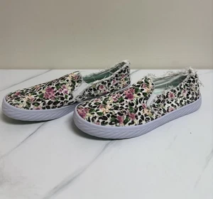Blu D’or Floral Slip On Sneakers Women’s Size 9 Canvas Casual Distressed Shoes - Picture 1 of 7