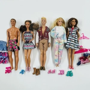 Muñeca Barbie Y Muñeca Ken Cabello Rubio Y Moreno Lote De 5 Con Zapatos 1966-2017 - Imagen 1 de 18