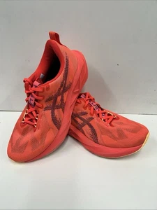 Zapatos para correr ASICS Novablast 5 para hombre talla 10 USADOS - LIMPIOS, sin caja - Imagen 1 de 8