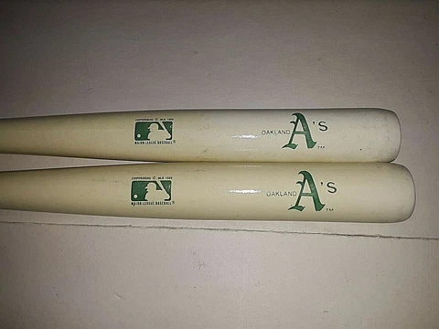 Oakland Athletics MLB White 18" Mini Bat ( set of two ) Cover