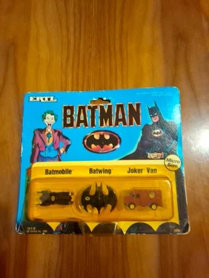 ERTL Batman Vehículo Paquete de 3 Batimóvil Batwing Joker Van 1989 🔥X8 Foto 1 de 4