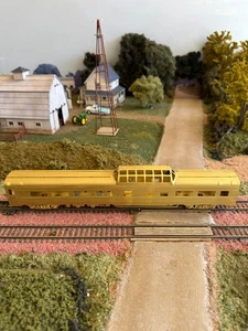 HO Messing Oriental Ltd. Northern Pacific Kuppelwagen # 550. Unbemalt. IOB. - Bild 1 von 9