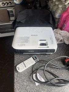 epson lcd projector - Photo 1/7