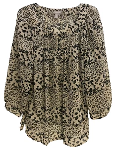 Chico's Blouse Sz 0 Small Womans Animal Print Semi Sheer 3/4 Sleeve Pleated - Picture 1 of 11