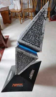 Magic The Gathering Memorabilia in Cartone Esposizione Negozio Battaglia per Zendikar - Immagine 1 di 4