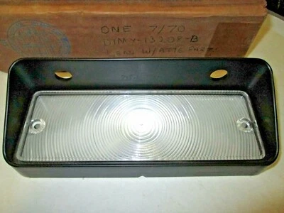 NOS  71  72  Mercury Monterey Parking Light Lens   D1MY-13208-B - Изображение 1 из 4