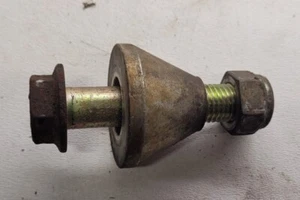 John Deere 325 335 355D 345 Power Steering Cylinder Mount Bolt Pedestal - Picture 1 of 1