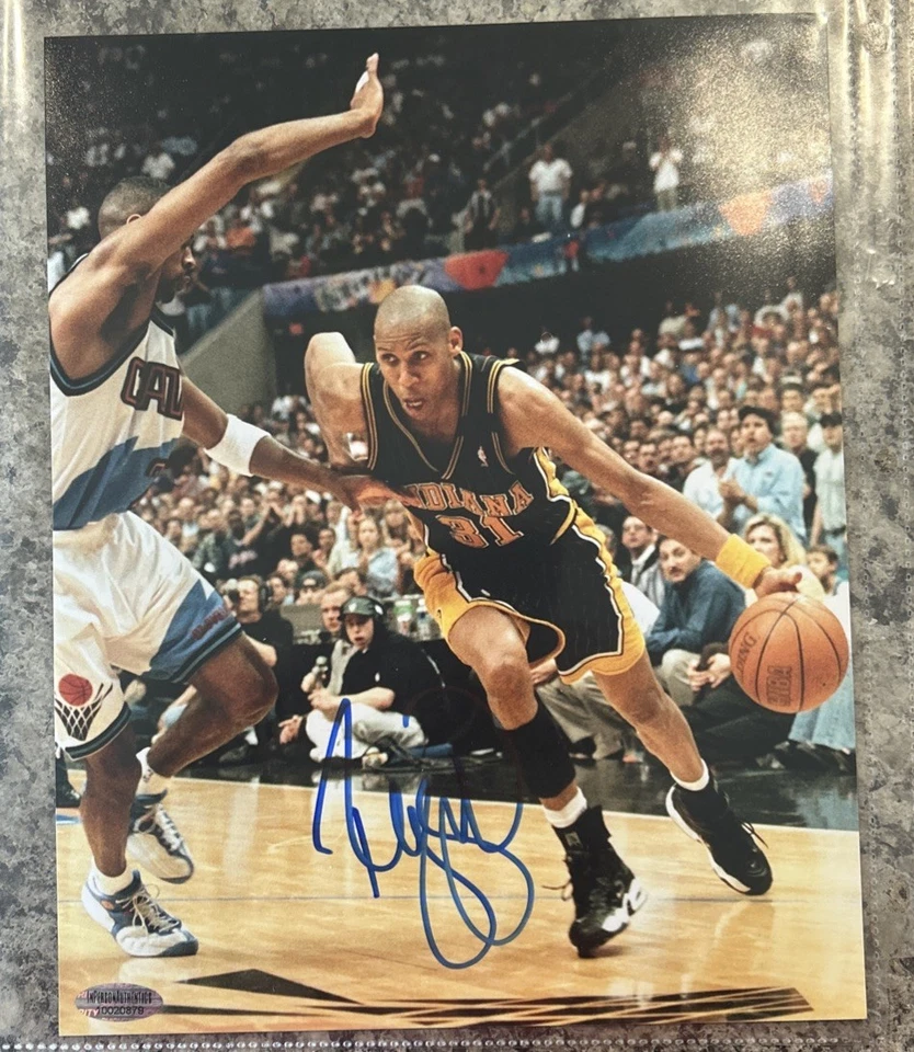 Foto autografiada por Reggie Miller #31 Indiana Pacers Superatar firmada 8x10 certificado de autenticidad Foto 1 de 2