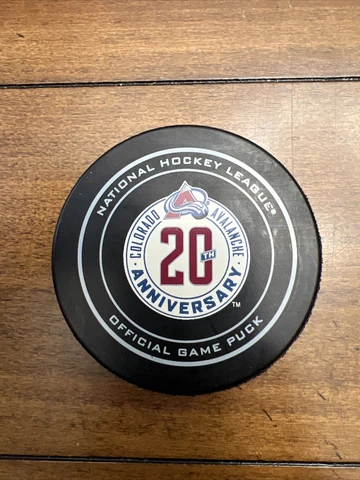 NHL COLORADO AVALANCHE 20th ANNIVERSARY OFFICIAL SHER-WOOD BETTMAN GAME PUCK Cover