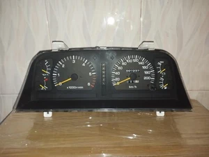 Toyota Land Cruiser 80 series Instrument Cluster 83200-60410 - Picture 1 of 12