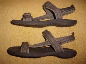 airwalk flip flops canada