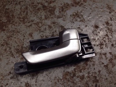 Door Handle O/S/R Driver RH Rear for KIA SPORTAGE 2006 - Image 1 of 2