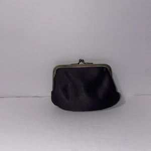 Vintage Coin Purse Kiss Lock Dark Purple Silky Fabric - Picture 1 of 3