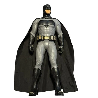 Figura grande de Batman Jakks Pacific 2015 con capa 19" Foto 1 de 4
