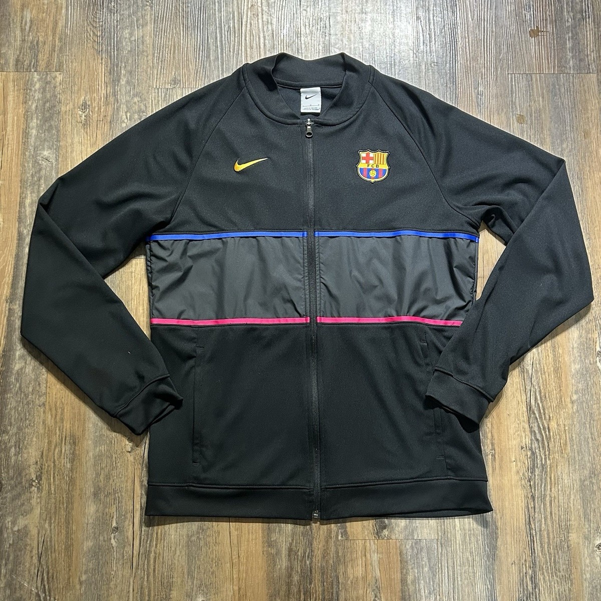 Nike FC Barcelona International Club Soccer Fan Jackets for Nike FC Barcelona International Club Soccer Fan Jackets for