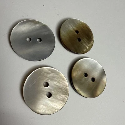 4 Knöpfe,  Knopf, PERLMUTT, creme, beige, Knöpfe, Superglanz, 28 mm - Bild 1 von 4