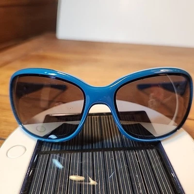 Oakleys Sunglasses Women's Urgency Color Sea W/ Gray Lenses 915807 Made USA READ - Image 1 of 4