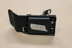 VW Golf 7 Variation Blind Spot Assist Control Unit with Mount Left 5Q0907685 B - Picture 1 of 3