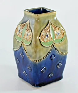 ANTIQUE ROYAL DOULTON ART NOUVEAU STONEWARE VASE c1900 - Picture 1 of 6
