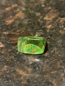 Vintage Plexiglas Acryl Ring Größe 6,5 Retro Abstrakt Handbemalt Grün Blau - Bild 1 von 5
