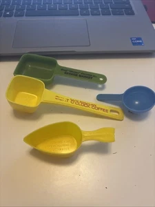 4 Vintage Kunststoff Verschiedenes Löffel-8 O’Clock-A & P-Kaffee & Sterns Garten-Savage Mkt - Bild 1 von 16