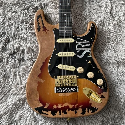 Guitarra Eléctrica Personalizada Envejecida Vintage SRV Número Uno 3 Tonos Sunburst Cuerpo de Aliso Foto 1 de 4