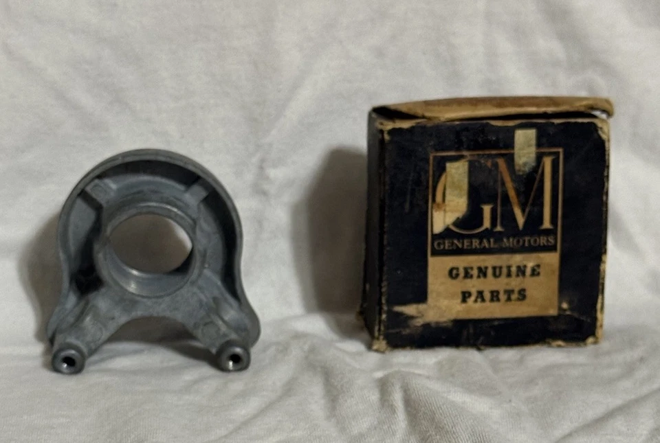 Soporte de engranaje superior Chevrolet 1953-1954 nuevo de lote original - GM - Bomba - Bel Air Foto 1 de 4