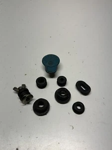 1990 90 Yamaha RT180 RT 180 rt OEM LOT Oil Tank Rubber Cap Frame Mount Bushing - Picture 1 of 13
