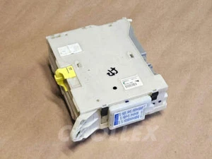 +2010 Lexus Is250 Front Rh Junction Block Under Dashboard 82730-53094 Oem Used - Picture 1 of 8