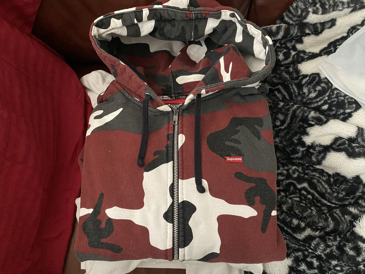 Supreme Camouflage Regular Size Hoodies & Sweatshirts for Supreme Camouflage Regular Size Hoodies & Sweatshirts for