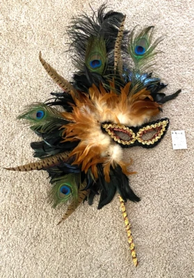 MÁSCARA MARDI GRAS MASQUERADE PRETA E MARROM - Imagem 1 de 4