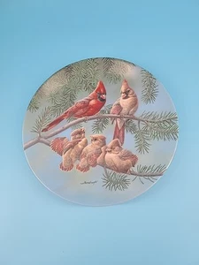 Edwin M. Knowles The Singing Lesson Cardinal Family por Joe Thornburgh 8 pulgadas - Imagen 1 de 5