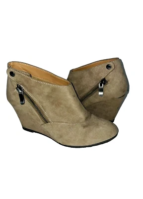 Zapatos botines de cuña Dirty Laundry para mujer talla 6 gris Valerie botines de gamuza topo Foto 1 de 4