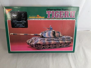 Nichimo Tiger II Porsche Turm Motorized Bausatz 1/35 F25 - Picture 1 of 6