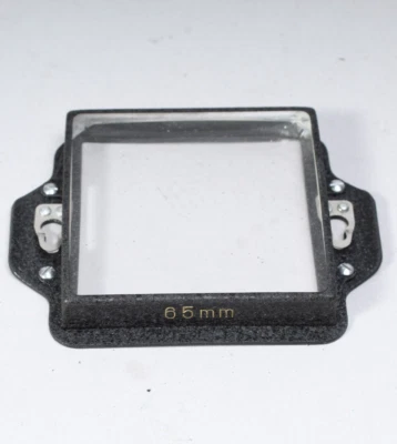MAMIYA 65MM WIDE ANGLE SPORTS FINDER MASK FOR C SERIES TLR CAMERAS CLEAN GLASS - Image 1 of 3
