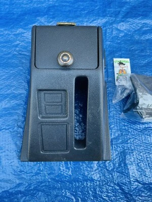 89-98 Geo Tracker, Suzuki Sidekick consola central freno de estacionamiento OEM Foto 1 de 4