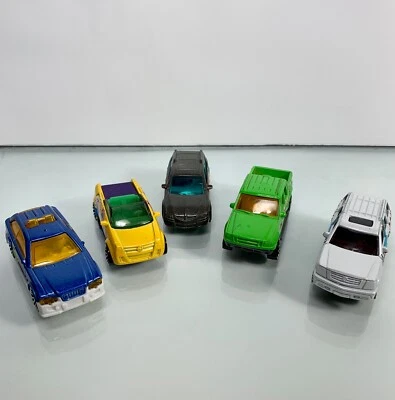 Mattel Matchbox SpongeBob Police Plankton Pontiac 5-Pack 1:64 Diecast Cars 2005 - Image 1 of 4