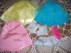 MATTEL'S BARBIE DOLL CLOTHES, LOT 4 L - Picture 1 of 2