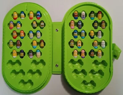 VINTAGE 2004 THE SIMPSONS MIGHTY BEANZ COMPLETE SET 1-40 IN GREEN COLLECTOR CASE - Image 1 of 4