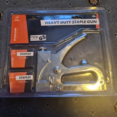 Toolzone ST047 Heavy Duty Staple Gun with 800 Free Staples - Image 1 of 3