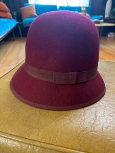 Sombrero Cloche Mujer Colección Tucán Borgoña y Marrón Talla Única - Imagen 1 de 3