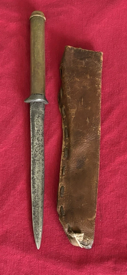 WW1 - CUSTOM MADE DAGGER - UNIQUE - HANDMADE -  100 + YEARS OLD - Image 1 of 4