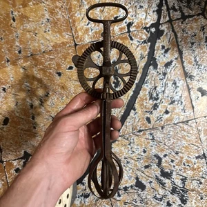 Antique 1891 Nov. 24th DOVER #2 Egg Beater,case iron, great patina,wood handel - Picture 1 of 18