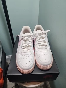 Mens Size 10.5  Nike Air Force 1 '07 Low White Pink Sole (MBRC42) - Picture 1 of 14
