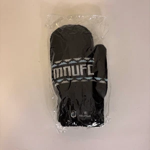 Brand new in packaging Minnesota United FC Soccer Black Mittens - Picture 1 of 2