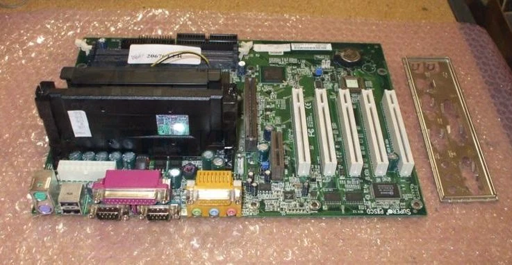 SuperMicro PIIISCD Rev 1.2 Slot 1 ATX Motherboard w/ PIII SL3KW 667 MHz CPU - Image 1 of 1