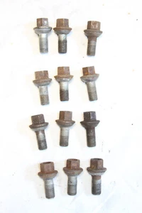 001787 12 SMART ForTwo 450 451 Roadster 452 TORNILLO RUEDA TORNILLOS RUEDA 0002158V006 - Imagen 1 de 2