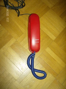 Commodore Basic Office Teleline Analog Telefon Modell C 2000 rot - Bild 1 von 3