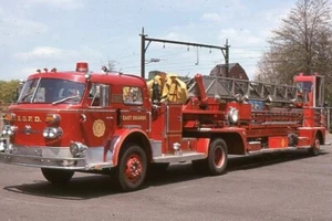 East Orange NJ 1972/1956 American LaFrance 100' TDA - Scivolo per apparecchi antincendio - Foto 1 di 1